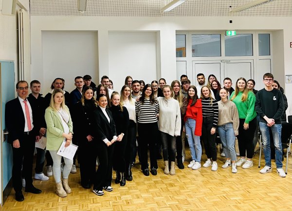 Absolventen der Winterprüfung Foto: Absolventen der Winterprüfung